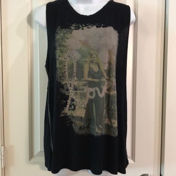 ISSI Tops - Issi Grunge Muscle T Rocker Shirt Sz M
